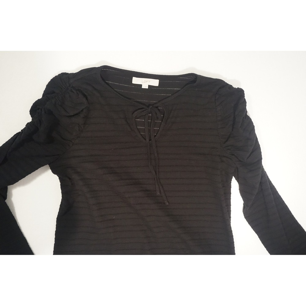 LOFT Black Ribbed Round Neck, Ruched Sleeve Blouse, Size L, AG1.C1024